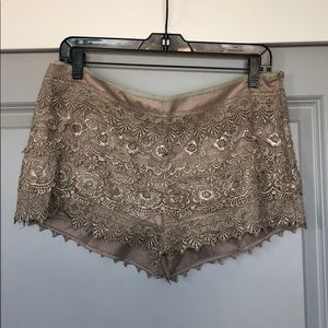 Sans Souci Lace shorts